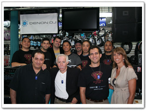 Denon DJ Roonie G Live