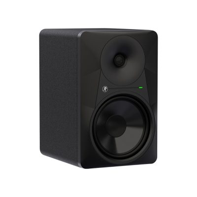 Mackie MR824